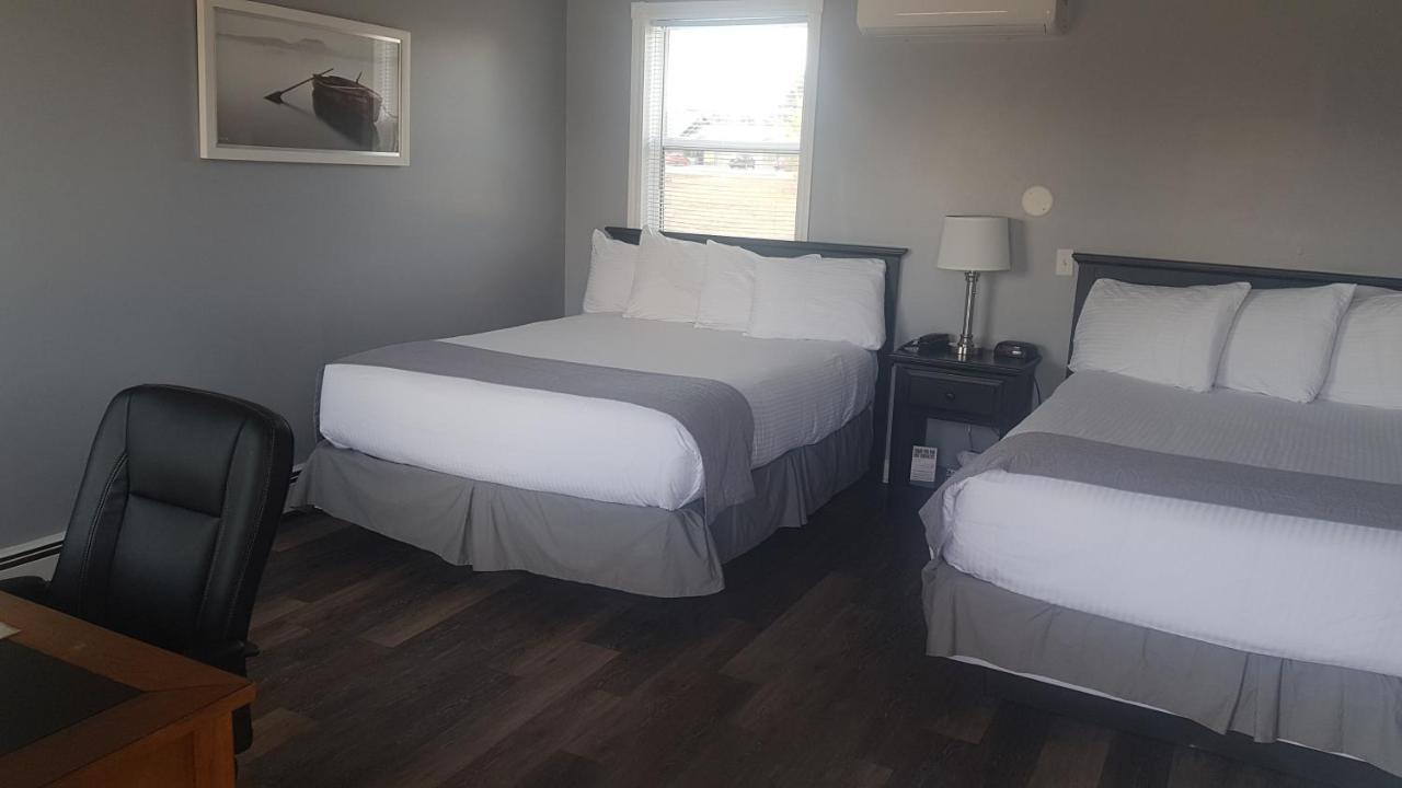 Middleton Motel & Suites Екстер'єр фото